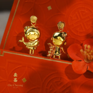 916 Gold Charm Collection – Ang Ku Kueh Girl (Fish)